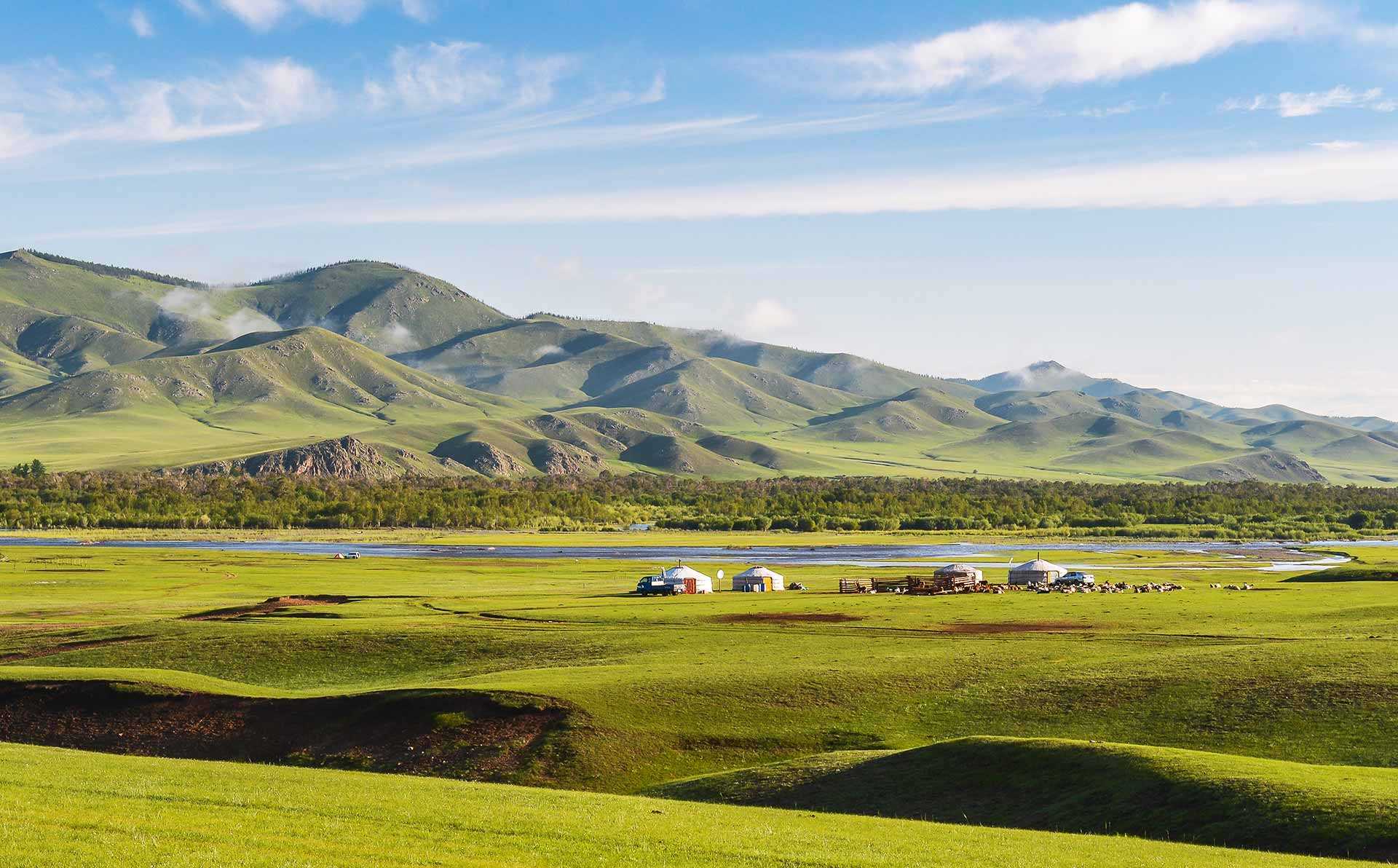 juulchin tours mongolia